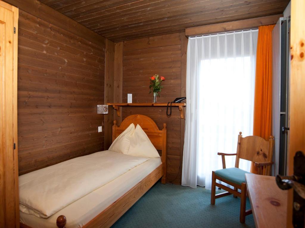 Ambiente Guesthouse Saas-Fee Room photo